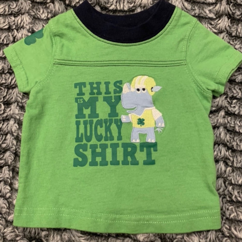 Newborn “This is my lucky shirt” T-shirt